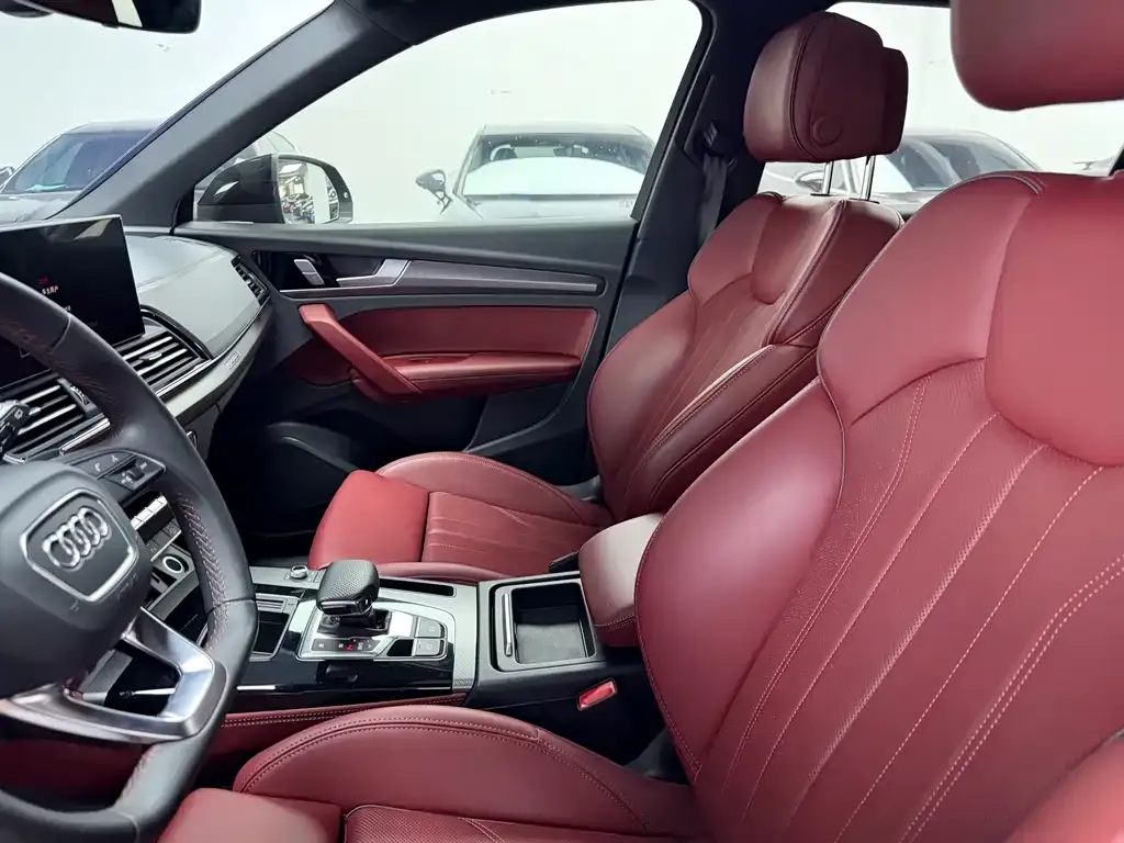 Audi Q5L 2024 из CN, фото 6