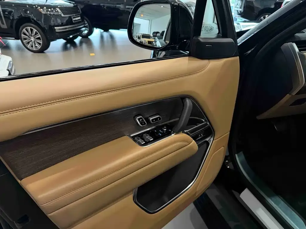 Land Rover Range Rover — фото 10