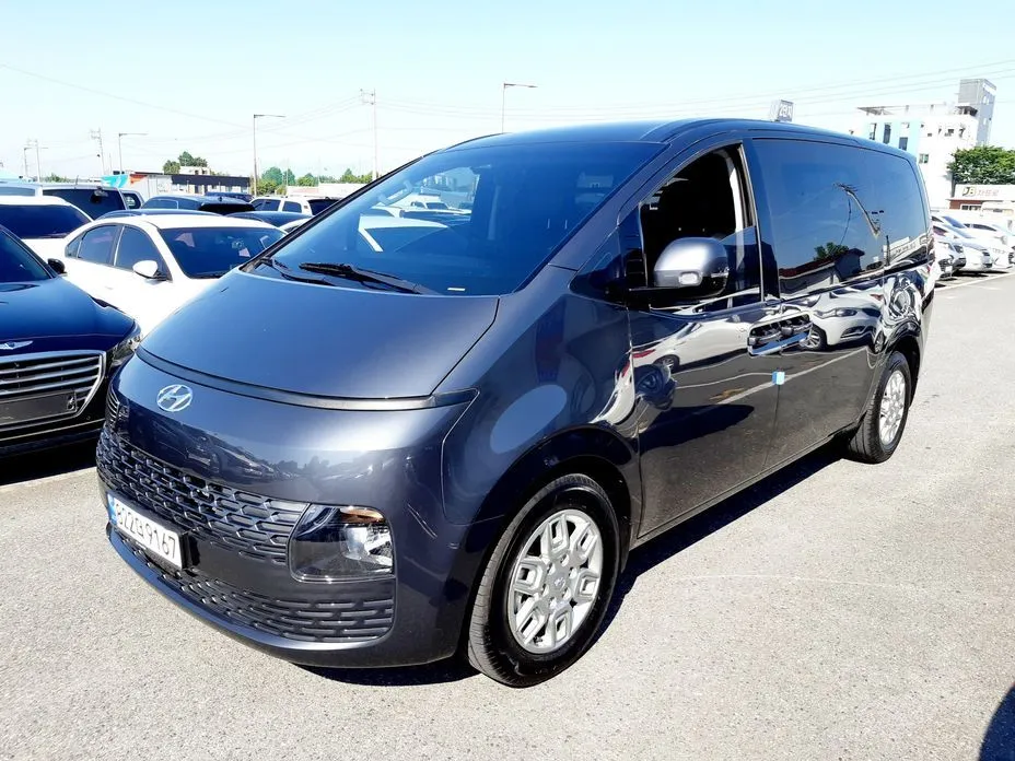 Hyundai Staria 2023 из KR, фото 6
