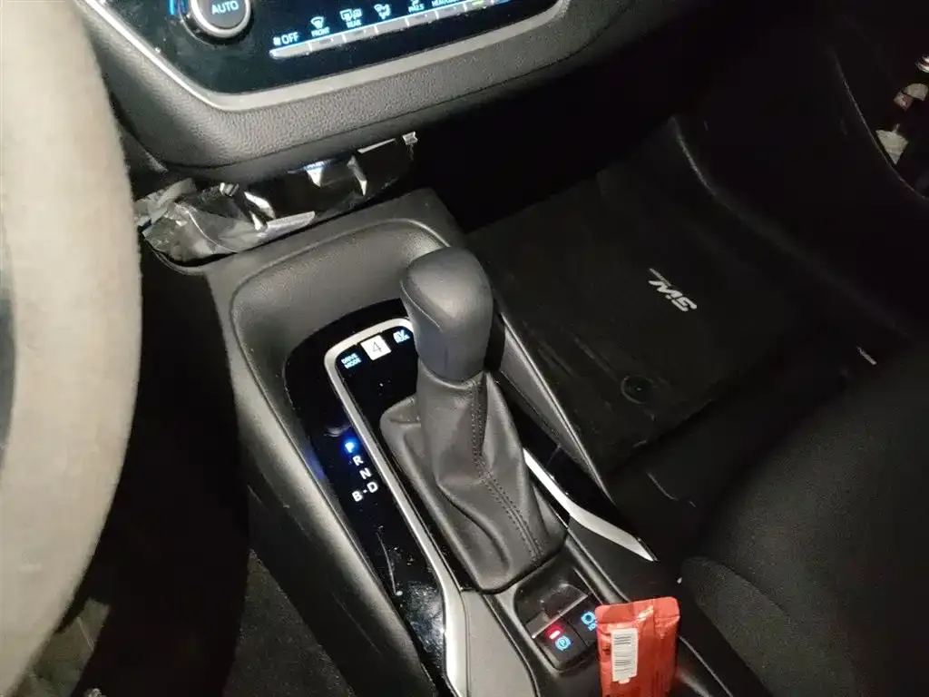 Toyota Corolla 2022 из CN, фото 3