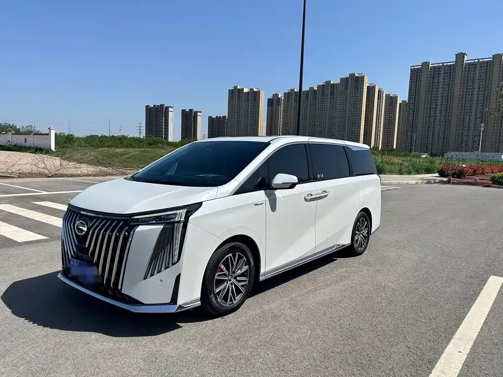 GAC Motor Trumpchi M8 — фото 1
