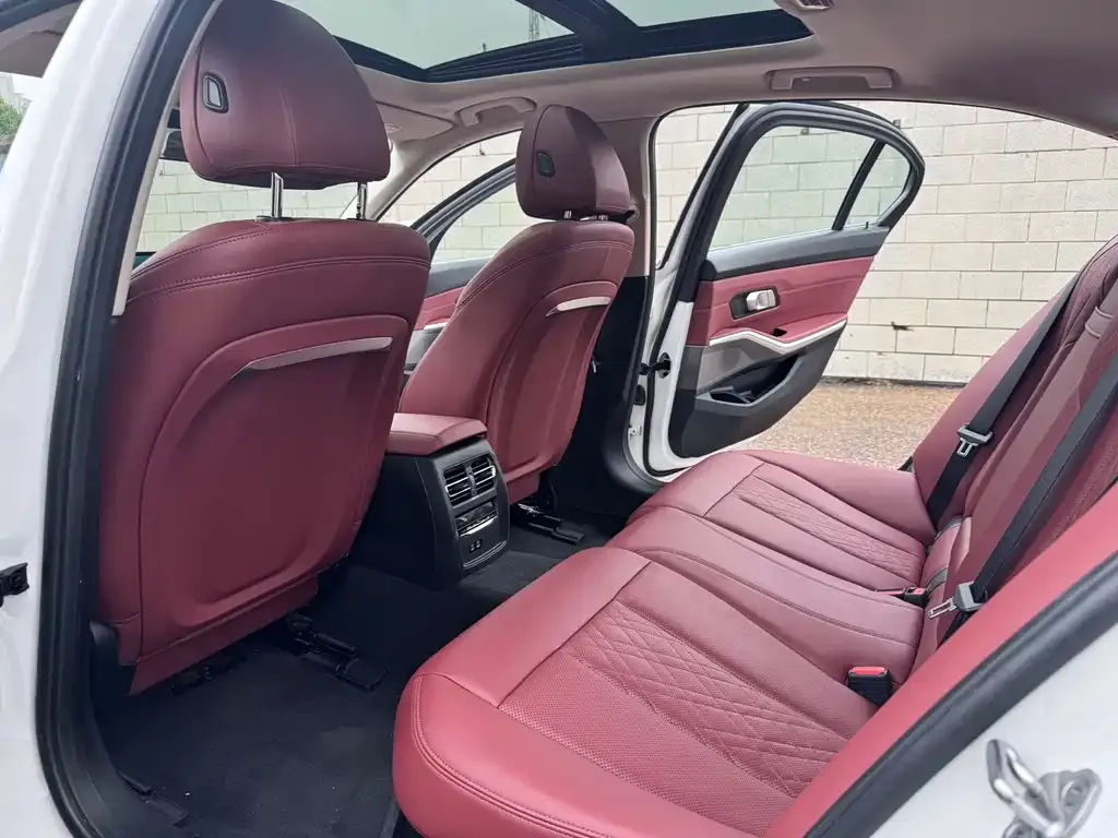 BMW i3 2024 из CN, фото 8