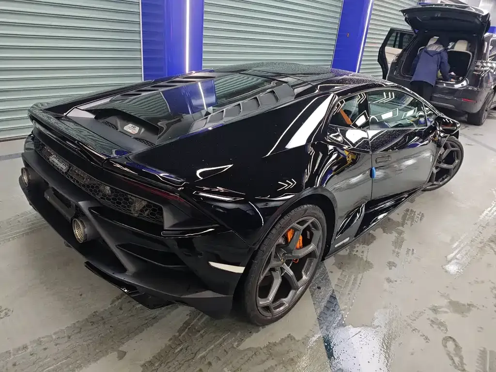 Lamborghini Huracan — фото 3