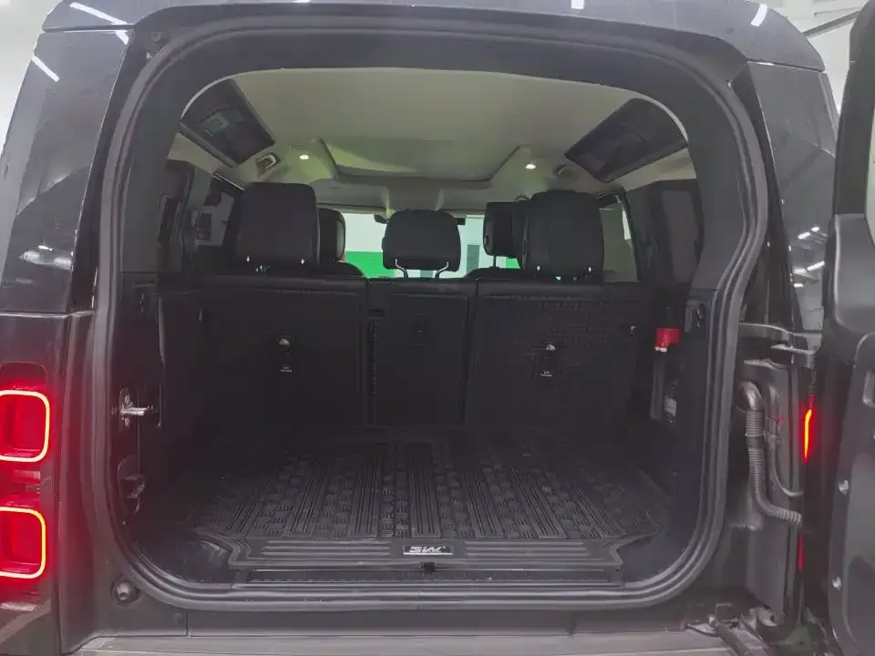 Land Rover Defender — фото 2