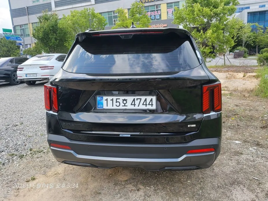 Kia Sorento — фото 7