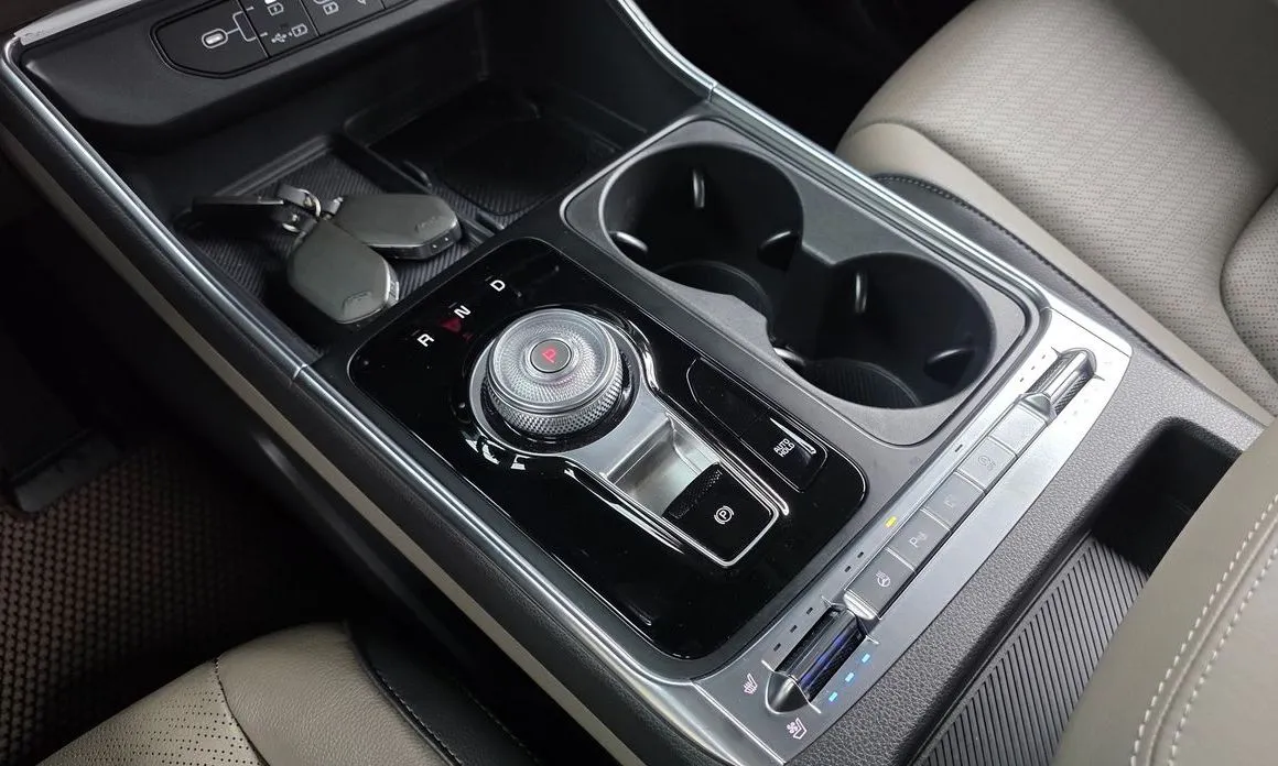 Kia Carnival 2025 из KR, фото 6