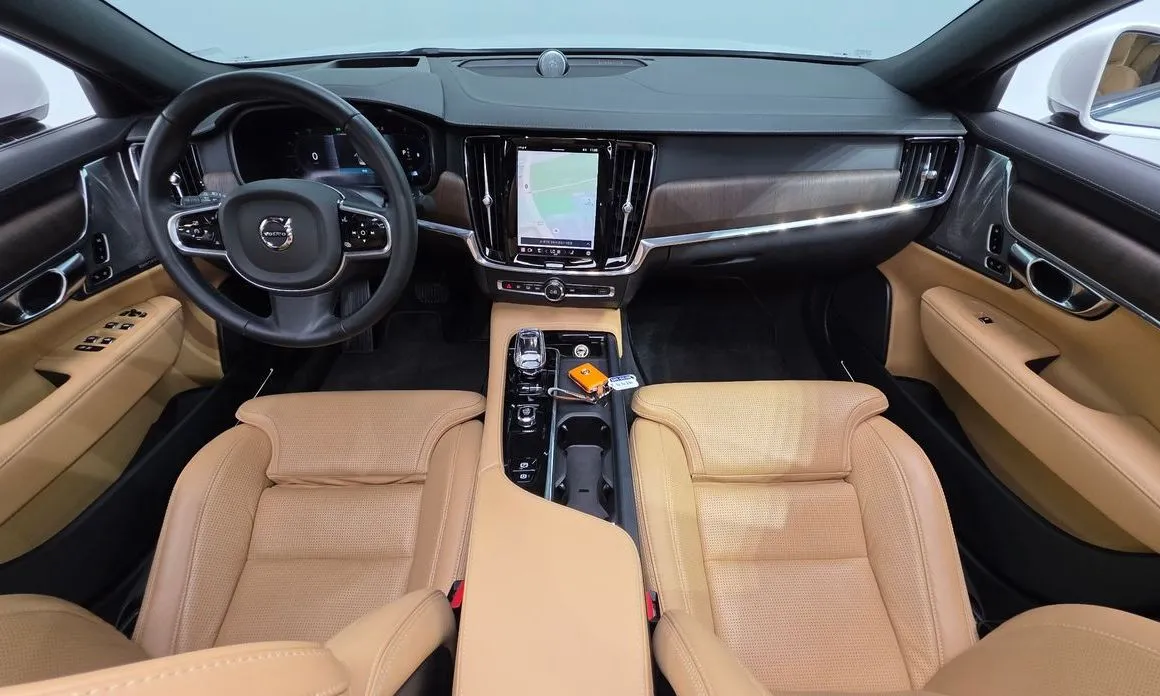 Volvo S90 2023 из KR, фото 10