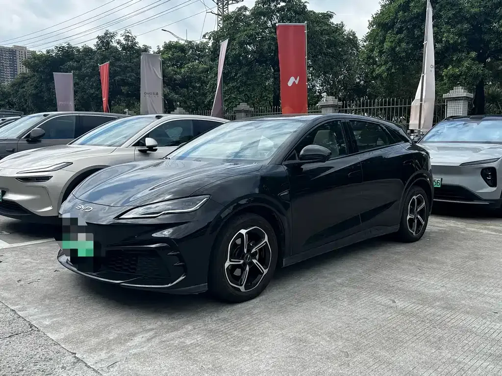BYD Seal 06GT — фото 1