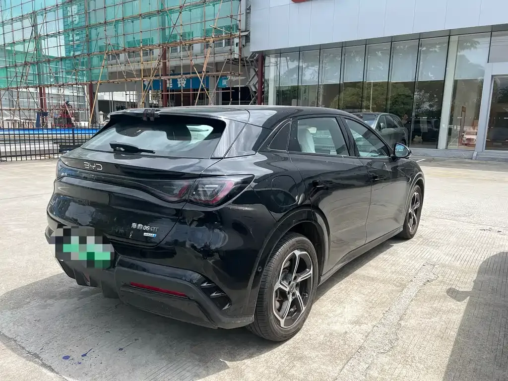 BYD Seal 06GT — фото 4