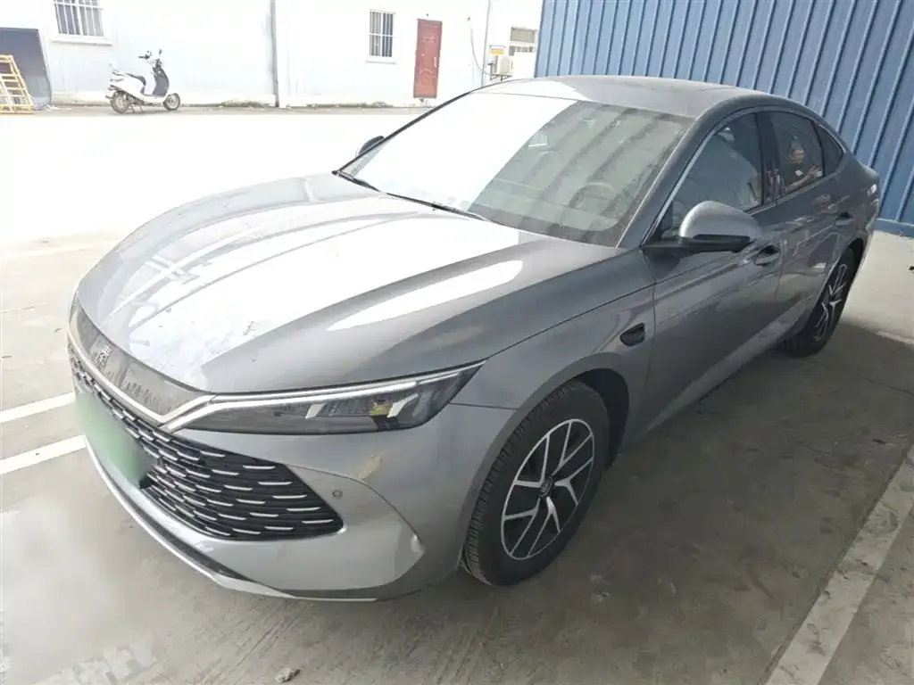 BYD Qin L — фото 1