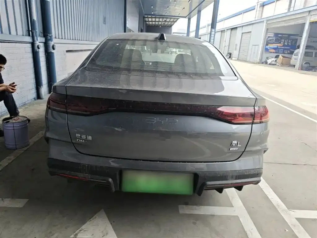 BYD Qin L — фото 3