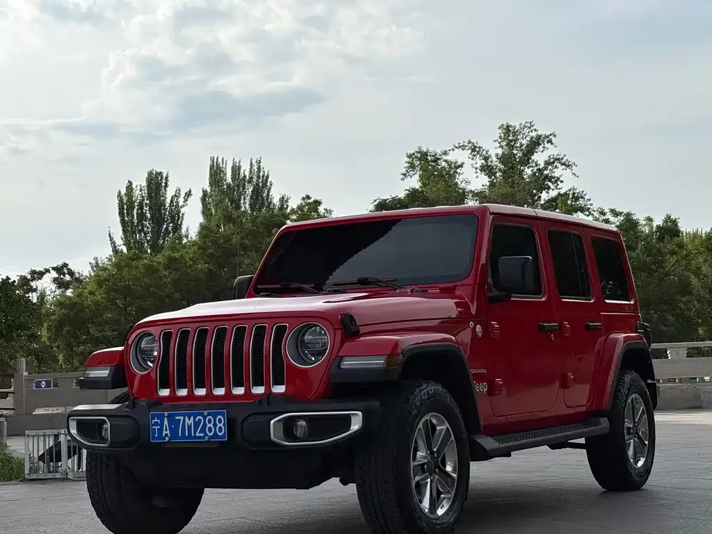 Jeep Wrangler — фото 4
