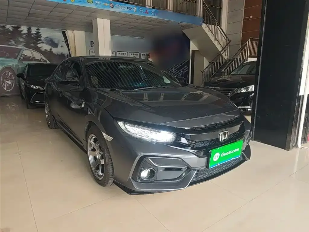Honda Civic — фото 10
