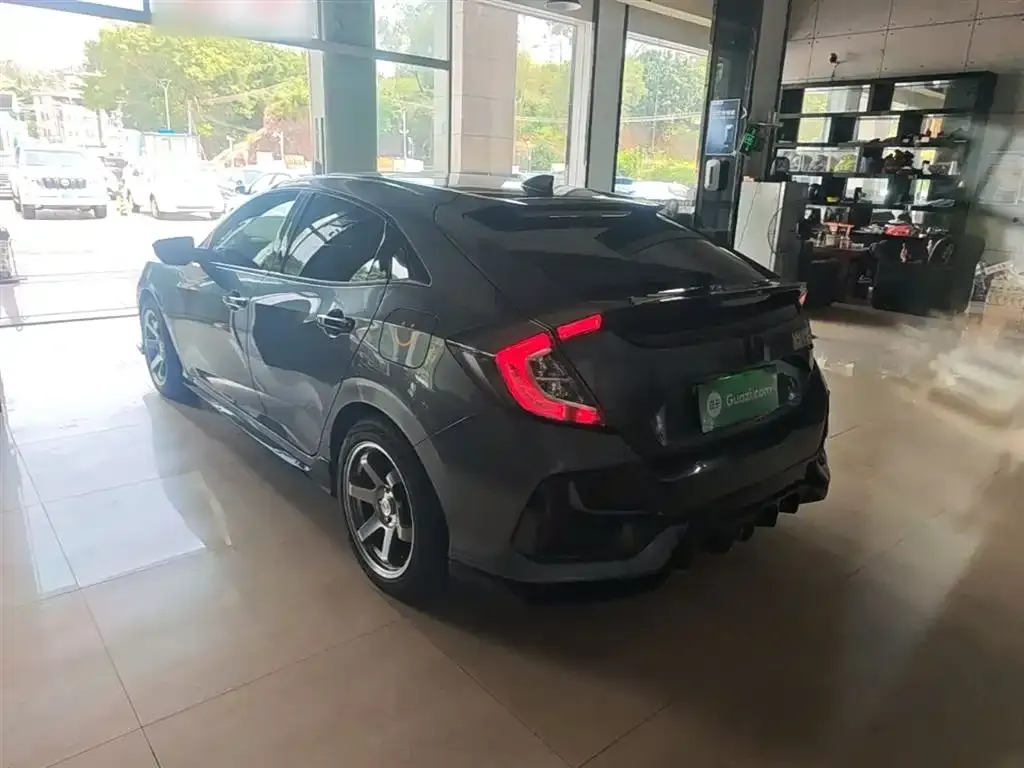 Honda Civic — фото 9