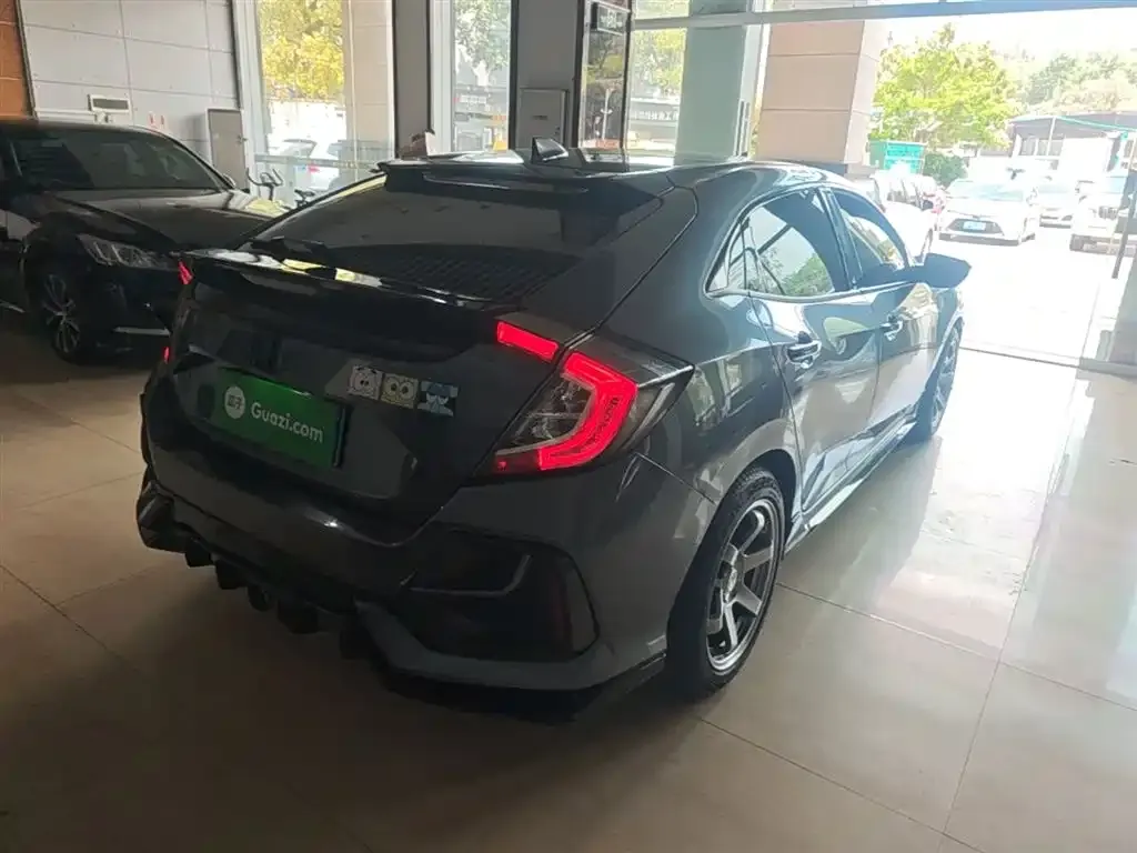 Honda Civic — фото 7
