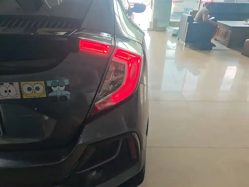 Honda Civic — фото 6