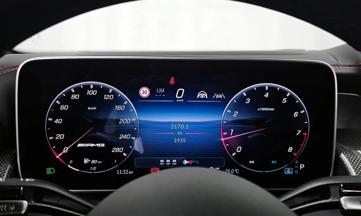 Mercedes-Benz GLC-Class 2025 из KR, фото 3