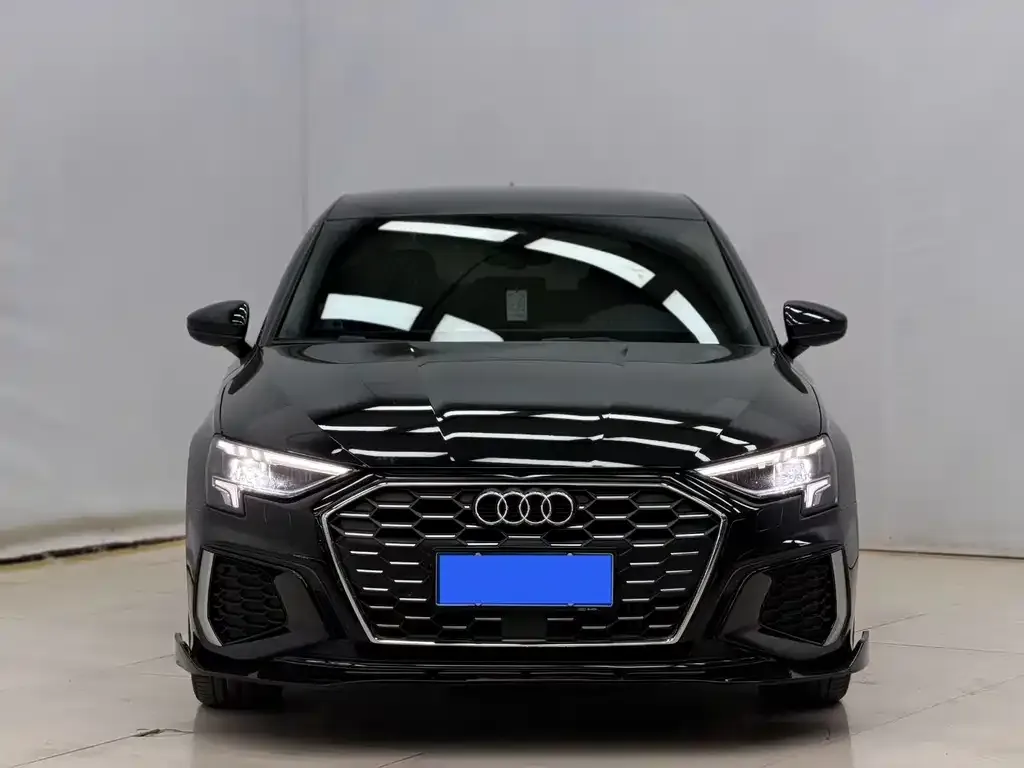 Audi A3 — фото 2
