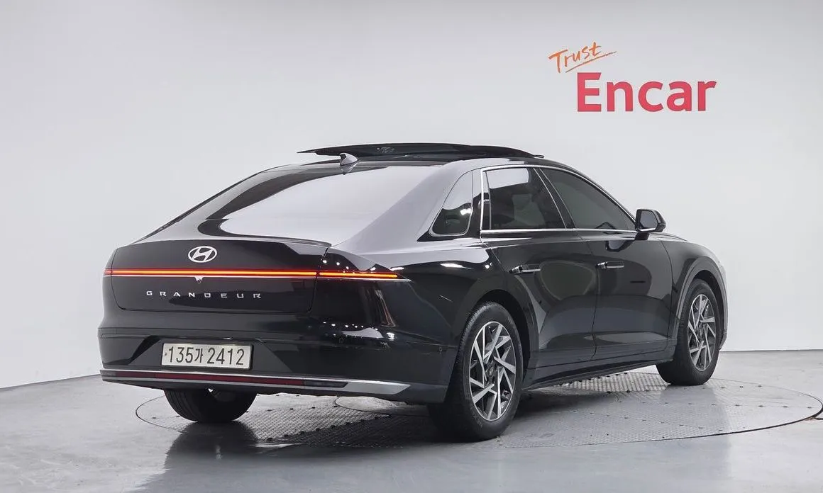 Hyundai Grandeur 2023 из KR, фото 3