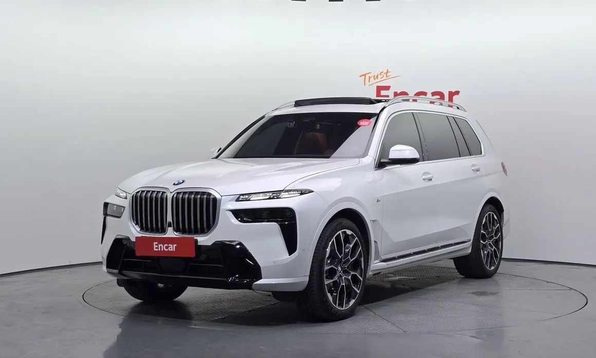 BMW X7 — фото 1