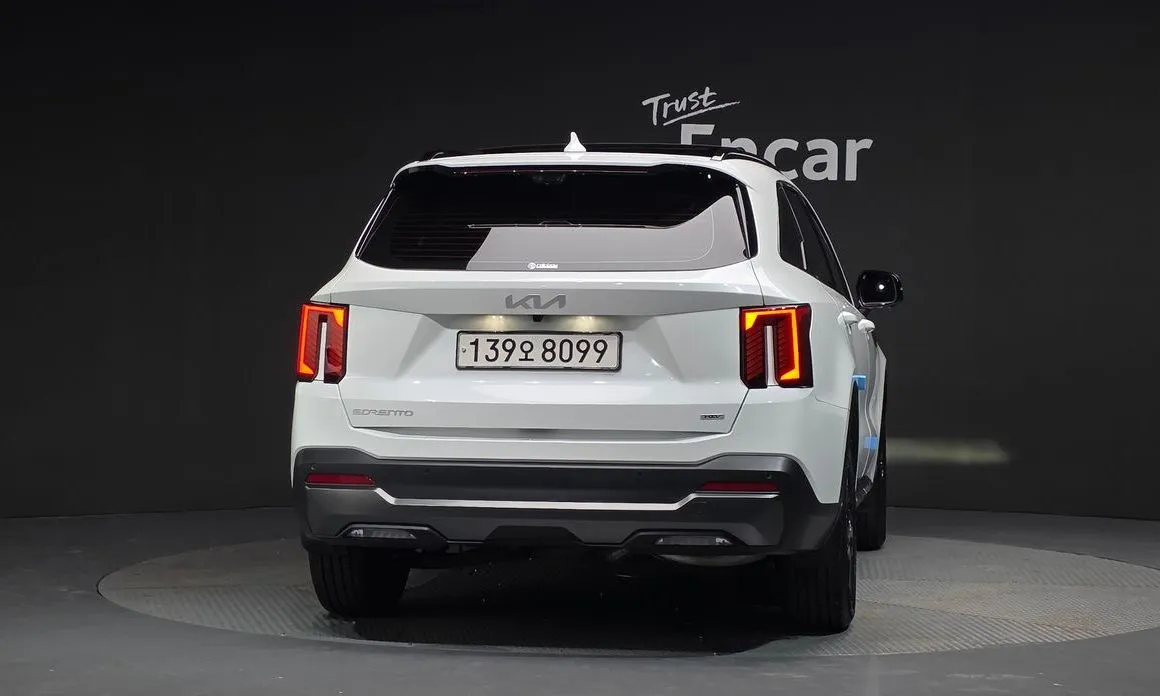 Kia Sorento — фото 3