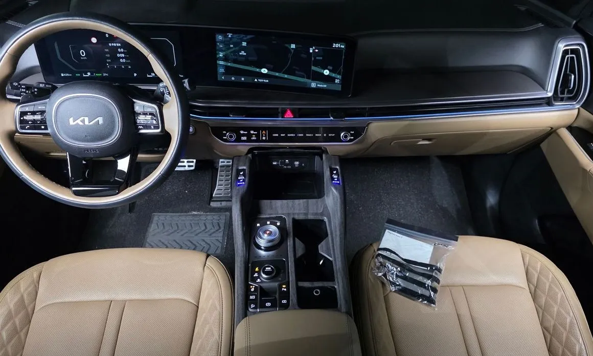 Kia Sorento — фото 9