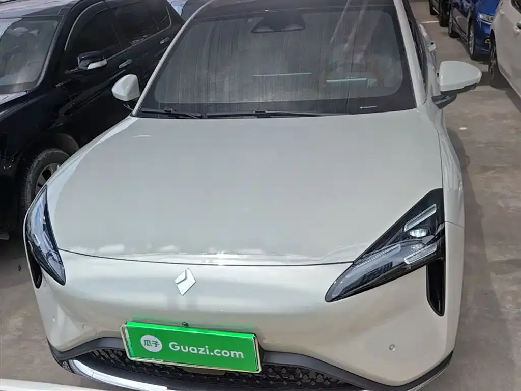 Baojun Yunhai 2025 из CN, фото 2
