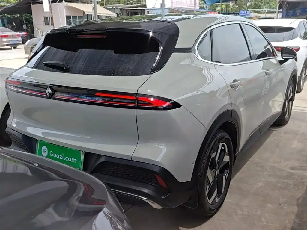 Baojun Yunhai 2025 из CN, фото 10