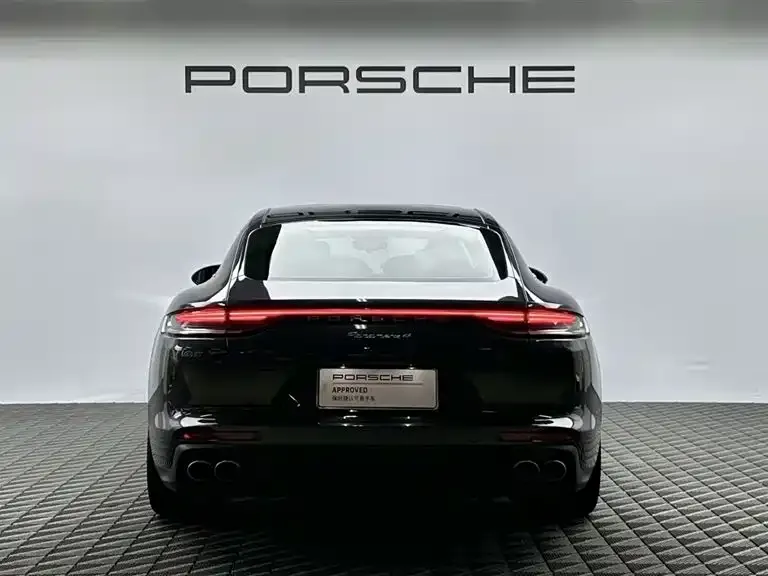 Porsche Panamera — фото 4