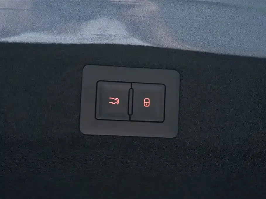 BYD Seal — фото 5