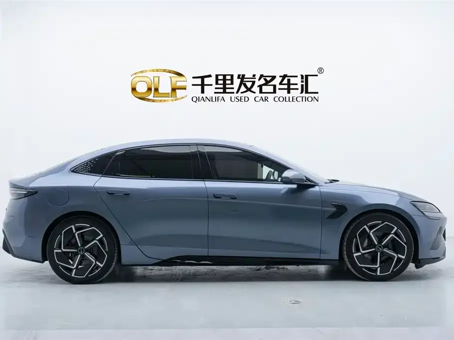 BYD Seal — фото 3