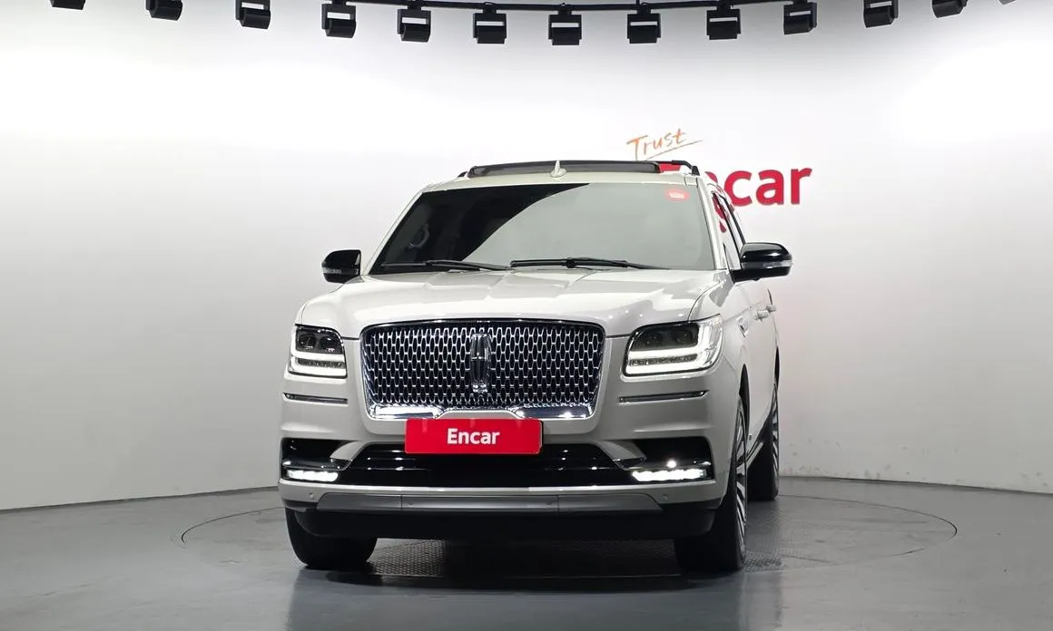 Lincoln Navigator 2021 из KR, фото 3