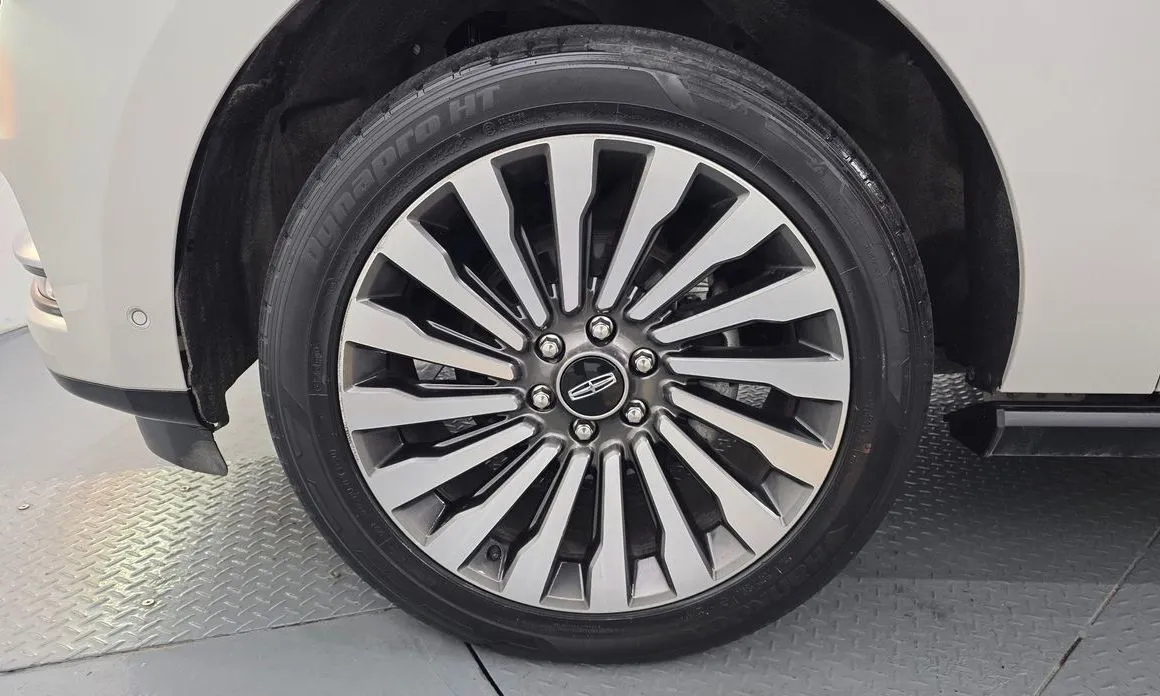 Lincoln Navigator 2021 из KR, фото 7