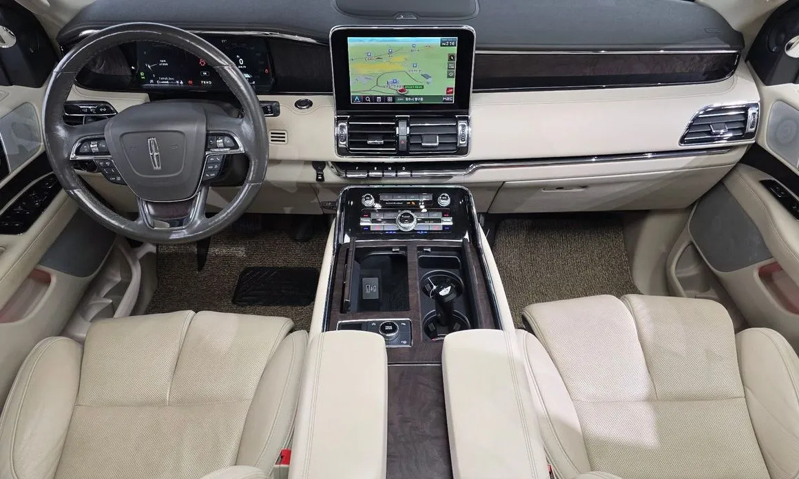 Lincoln Navigator 2021 из KR, фото 8