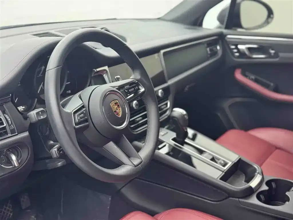 Porsche Macan 2025 из CN, фото 3