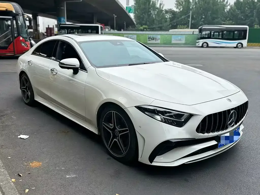 Mercedes-Benz CLS — фото 3