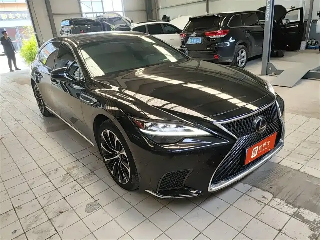 Lexus LS 2021 из CN, фото 4