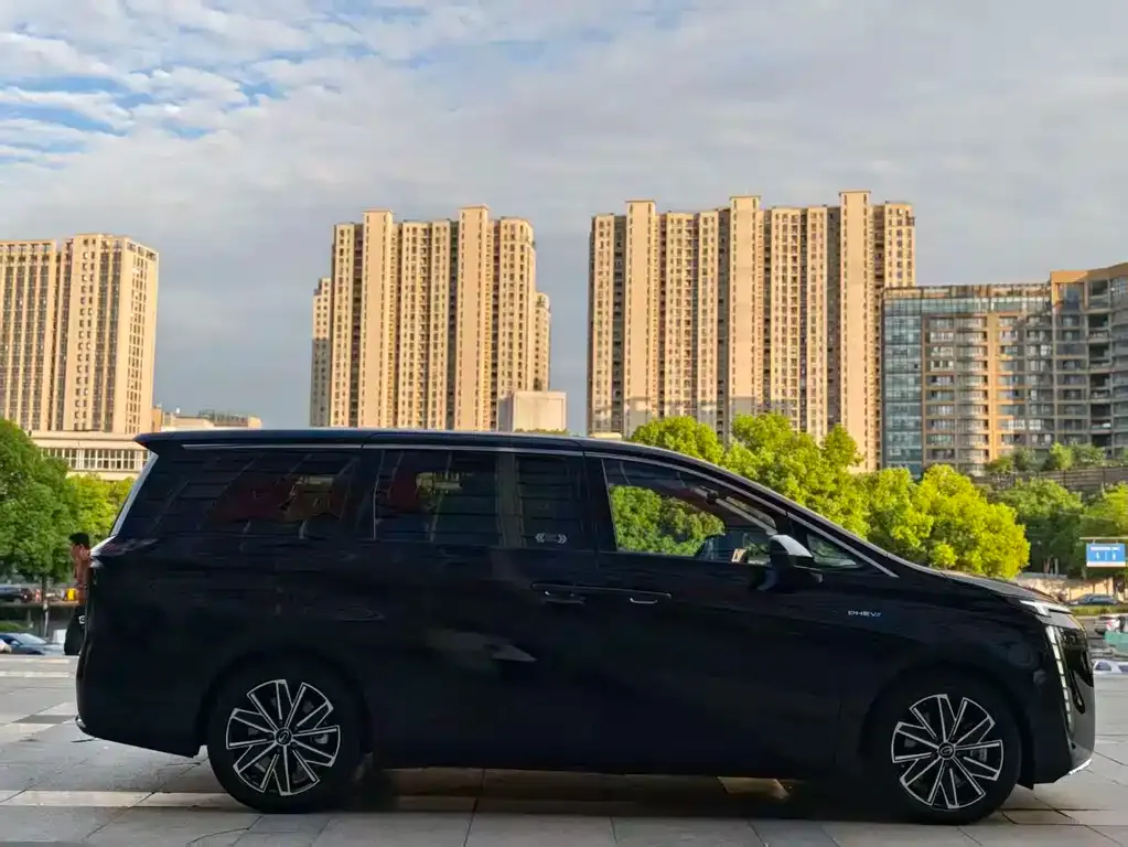 GAC Motor 传祺E8 PHEV 2024 из CN, фото 3