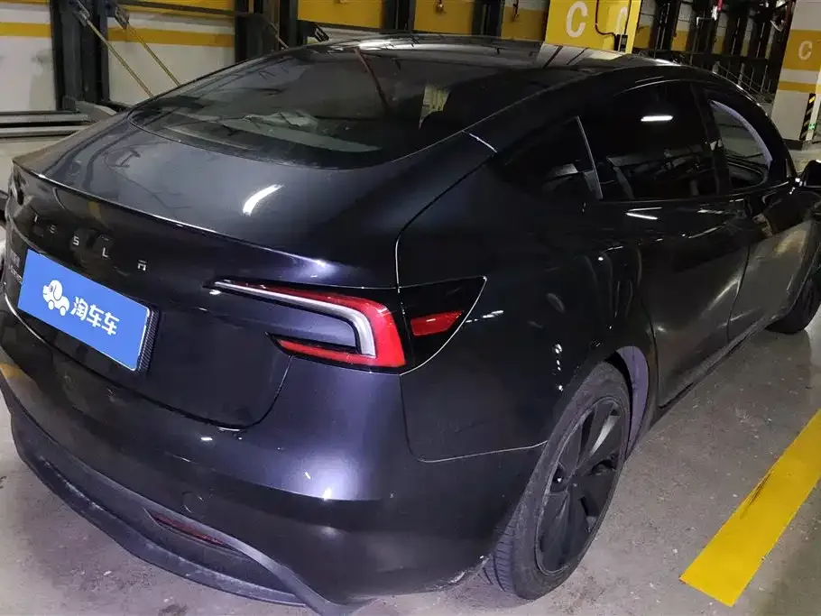 Tesla Model 3 — фото 4