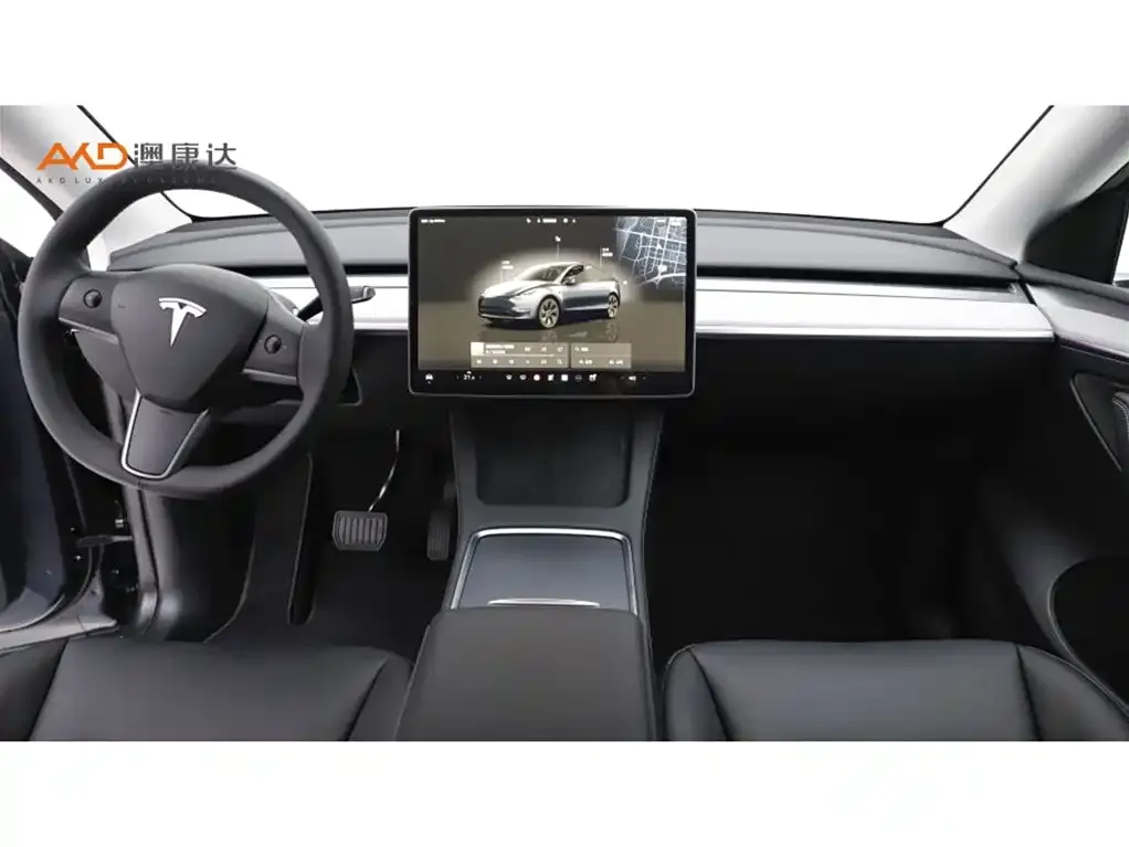 Tesla Model Y — фото 5
