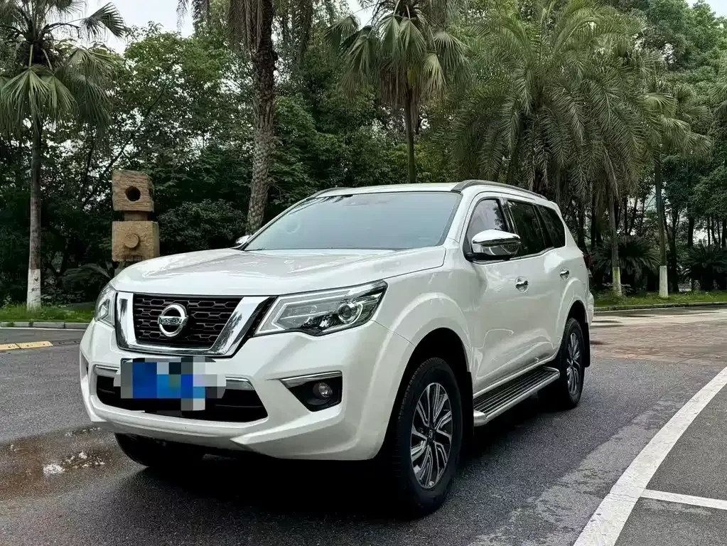Nissan Terra