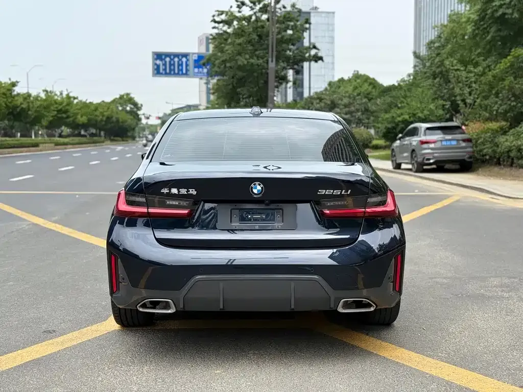 BMW 3 Series — фото 10