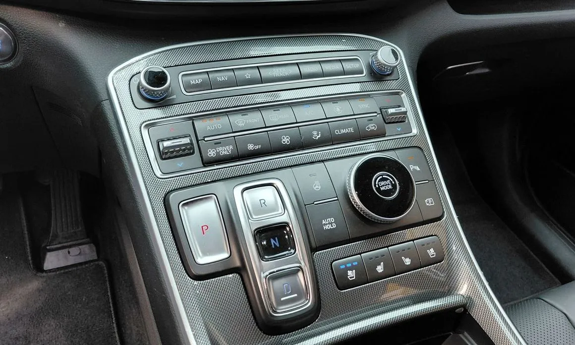 Hyundai Santafe 2023 из KR, фото 3