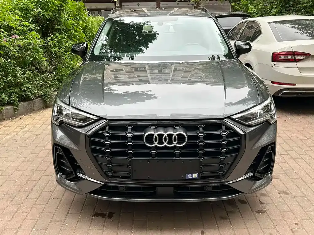 Audi Q3 — фото 7