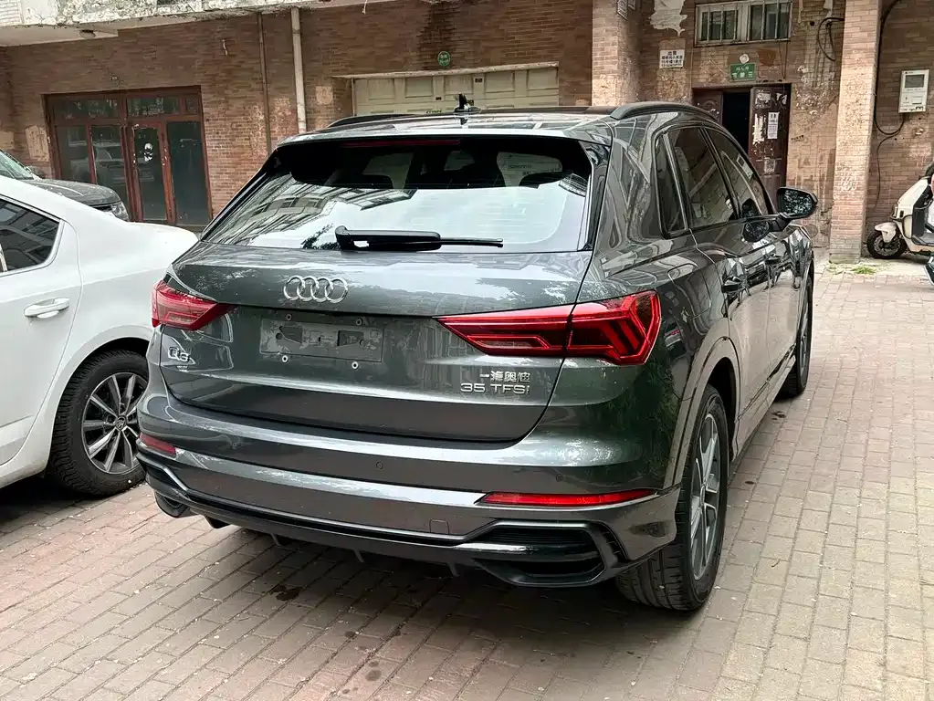Audi Q3 — фото 3