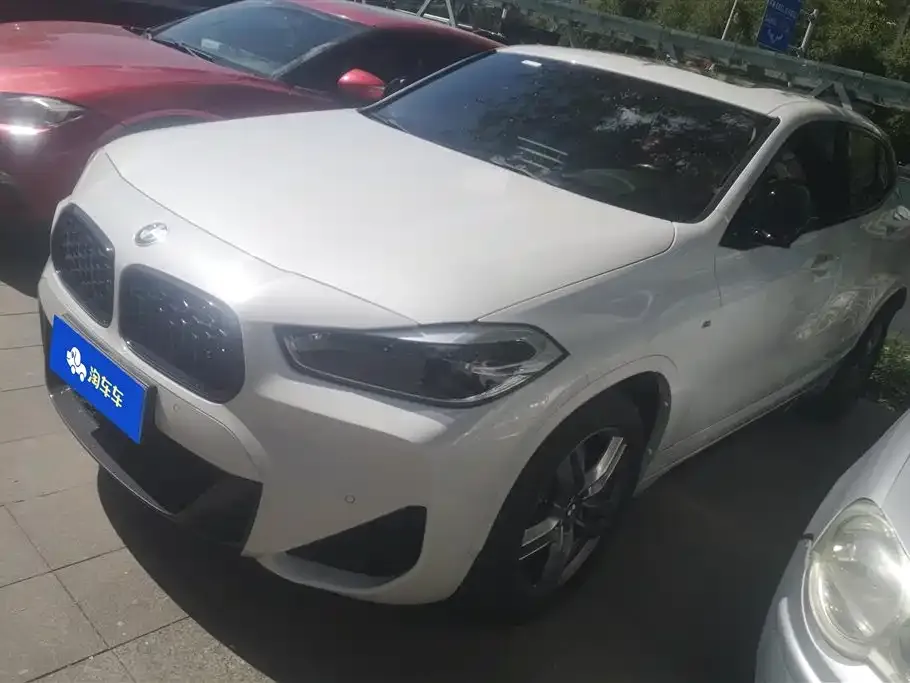 BMW X2 — фото 1