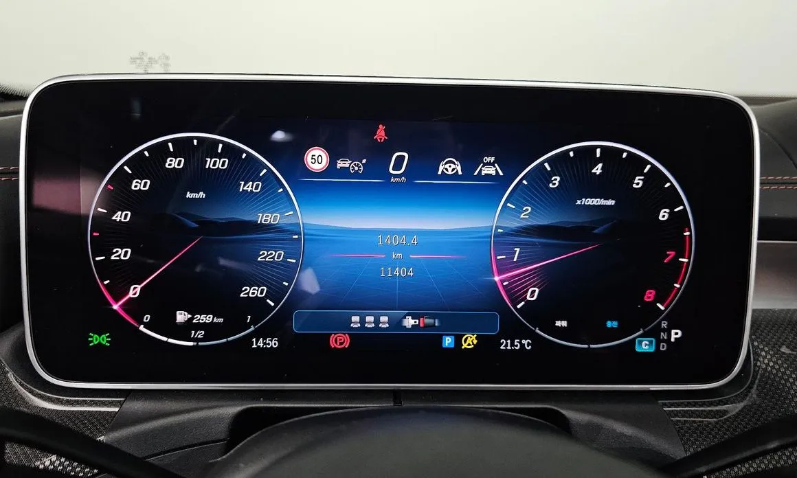 Mercedes-Benz C-Class 2025 из KR, фото 5