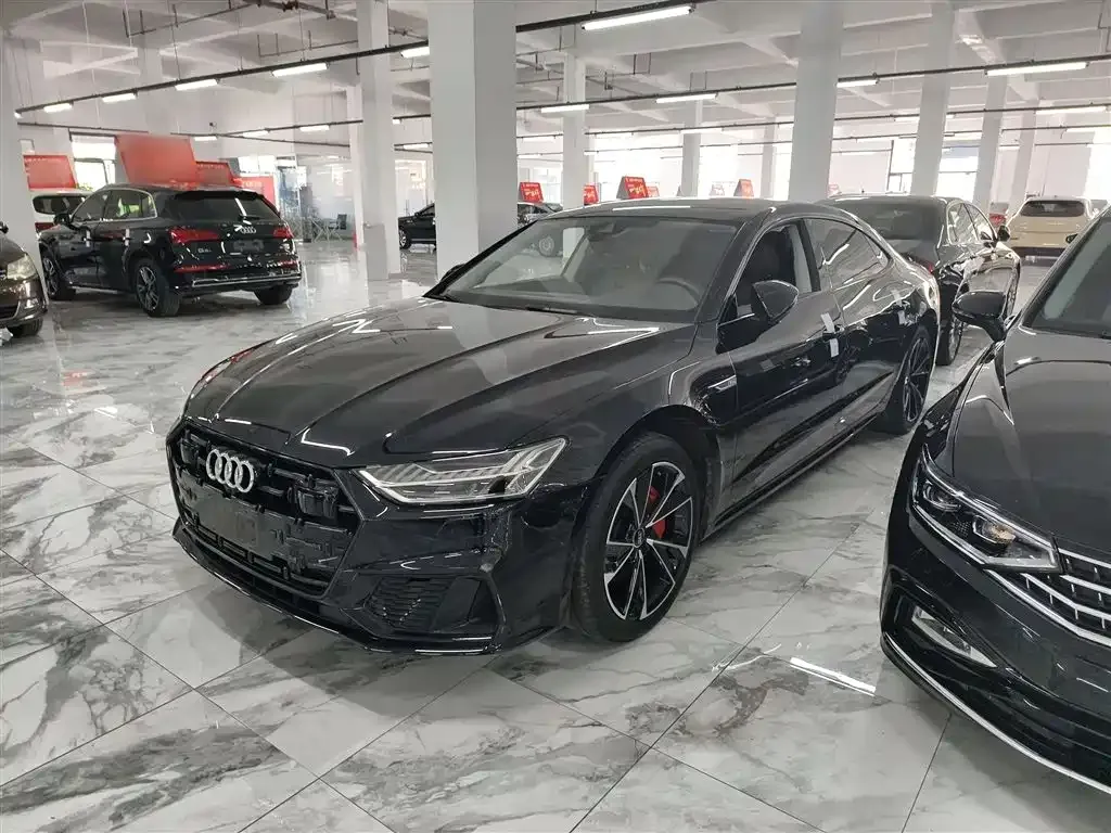 Audi A7L — фото 5