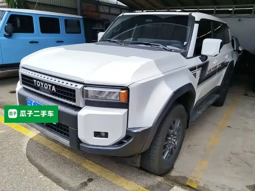 Toyota Prado 2024 из CN, фото 9
