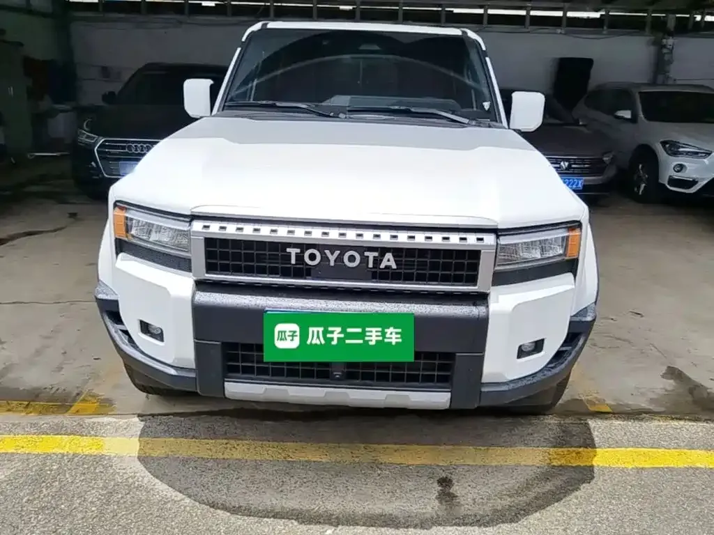 Toyota Prado 2024 из CN, фото 7